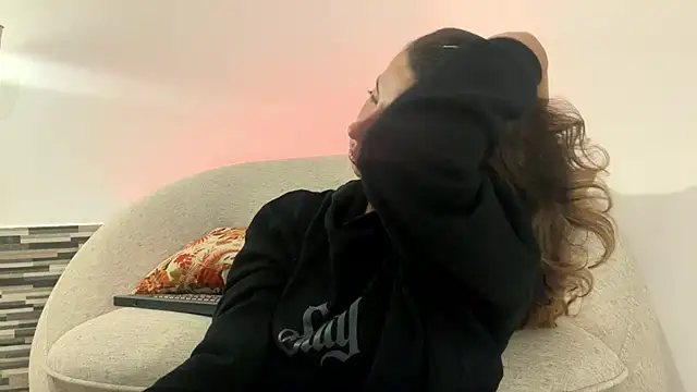 Chat +18 de Julieta_Jol ao vivo