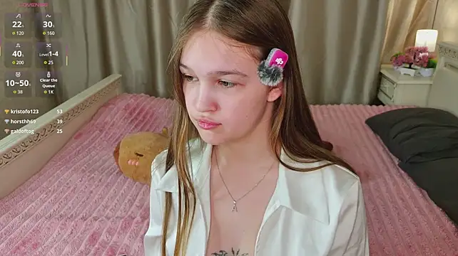 Chat +18 de PlayfulMelly ao vivo