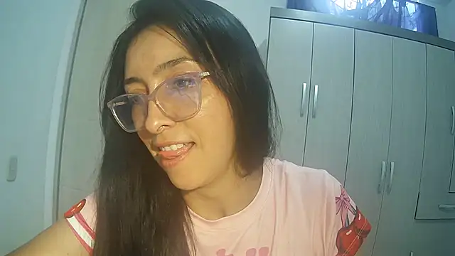 Chat +18 de Ma_Alcazar ao vivo