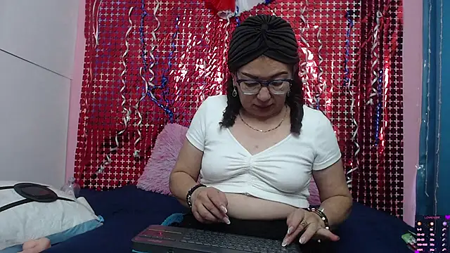 Chat +18 de ESTEFANIA_344 ao vivo
