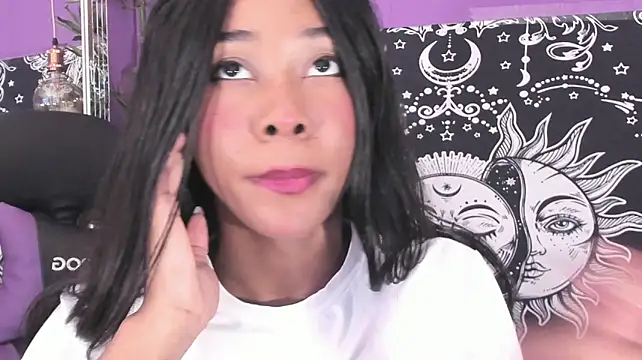 Gaia_Gatex's Live XXX Chat