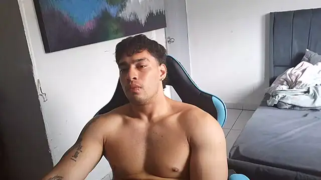 Chat XXX Live latin_party007