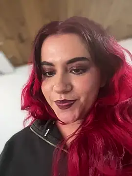 NikkiNix Chat XXX in diretta