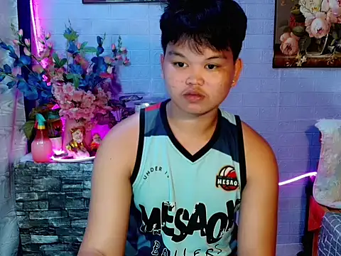 Show modela Rain_cum na web-kameri
