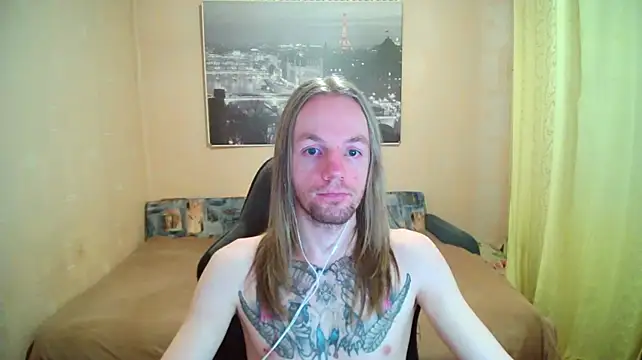 AdamDickens XXX чат на живо