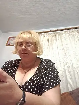 Elena_Beautiful784 Chat XXX in diretta
