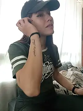_Luna_Blooms Live XXX Chat