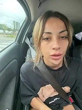 Živý XXX chat Badcrystal