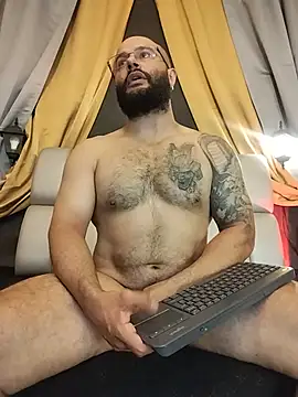 Luke__09 Live XXX Chat