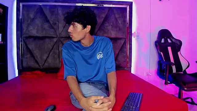 Valerios_ – Naživo XXX chat