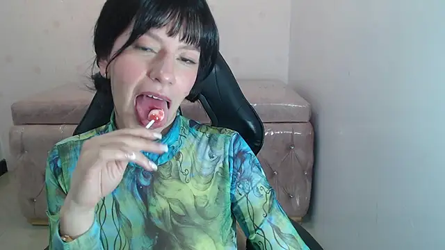 Chat XXX en directo de AlanaMoon_ch