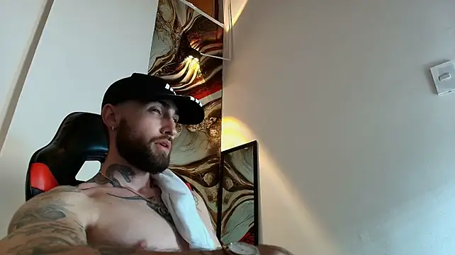 Luke_davis01n Live XXX chat