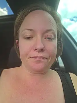 Chat +18 de julimonroe ao vivo