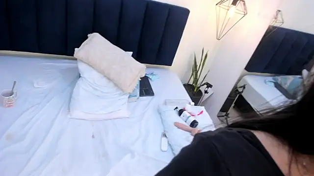 mayaevansmg Chat XXX live