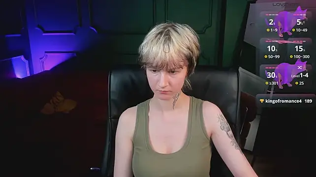 Chatroom XXX en direct de Senpai_Sins