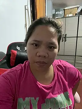 Živý XXX chat -CLARAMommy-