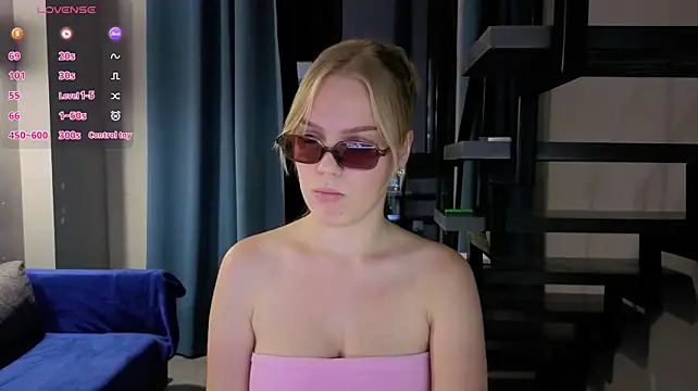LittleForestELF2's Live XXX Chat