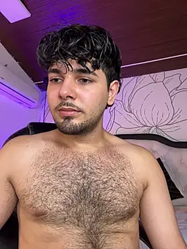 Samir_bear élő XXX-chatje