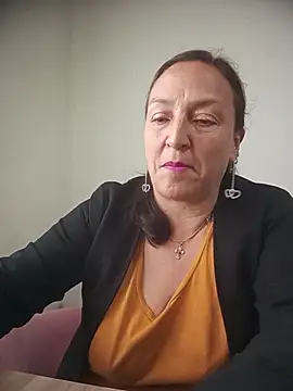 dangerous_milf 现场XXX聊天