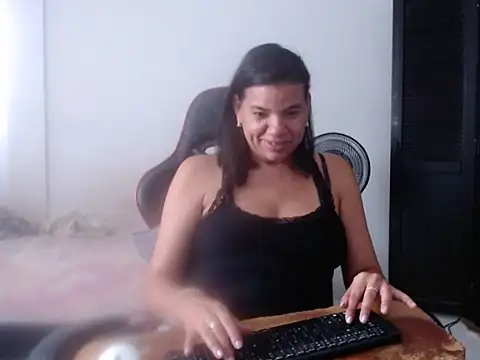 Adriana_0312 Live XXX-chat