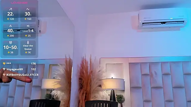 Chat XXX en directo de MaxxieRay