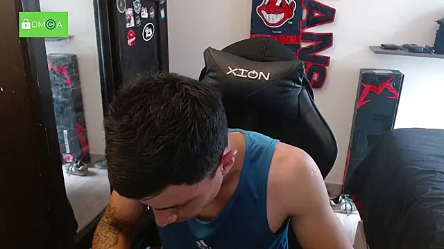 kv___xxx_ Show Webcam