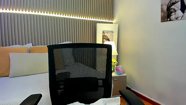 Victoria_Rosee 现场XXX聊天