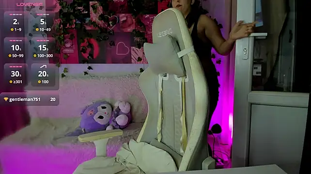 BurleskKate_'s Live XXX Chat