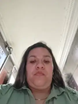 Show modela Charlott-1 na web-kameri