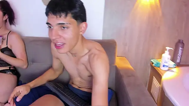 Ambar_a_Camilo 现场XXX聊天