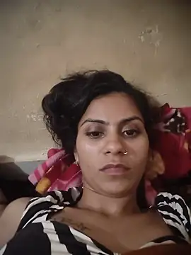 Chat +18 de Lela106xxx ao vivo