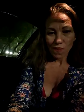 Chat +18 de pure_elena ao vivo