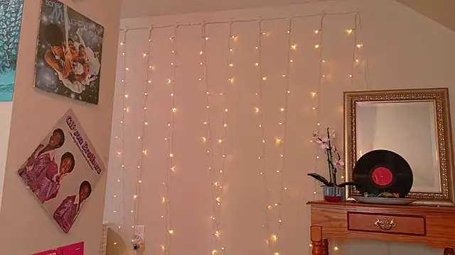 Chat +18 de SparklingSoleil ao vivo