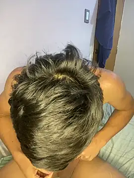 Antoni150906のライブXXXチャット