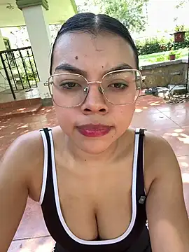 Adri_zu – Live XXX-chat