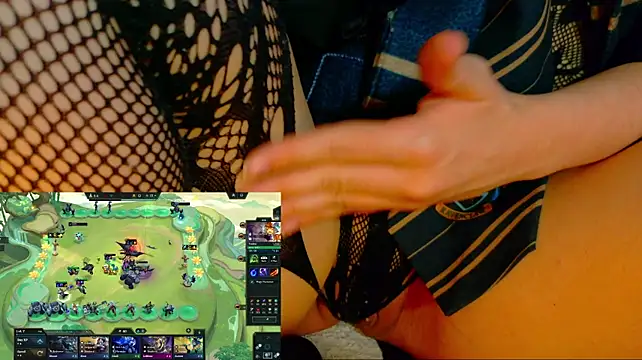 Chat +18 de minakitsume ao vivo