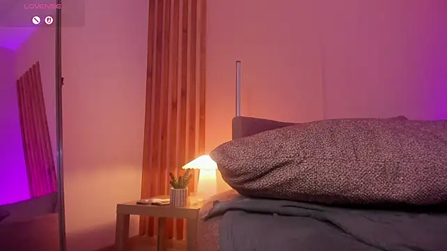 Chat +18 de Samantha_Brooke ao vivo
