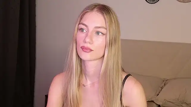 צ'אט XXX בשידור חי של GabriellaOlsen