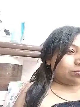 Živý XXX chat Cute-Janvi20