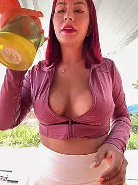 LINDA_PATTY94 élő XXX-chatje
