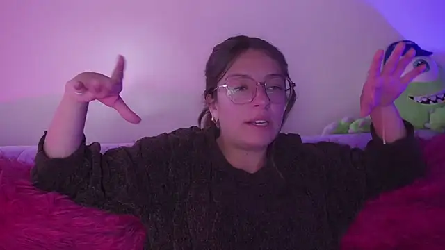 Chat +18 de milly_kenner ao vivo