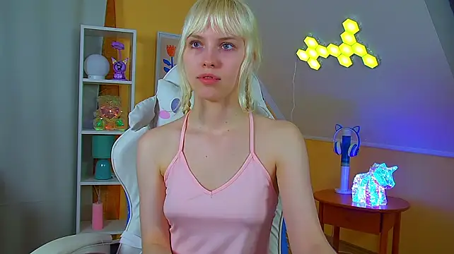 Chat +18 de HannahHollis ao vivo