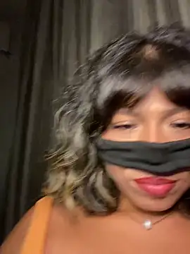 nenalayla Show in webcam