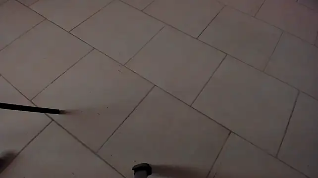 Czat XXX na żywo – Sarah_miel