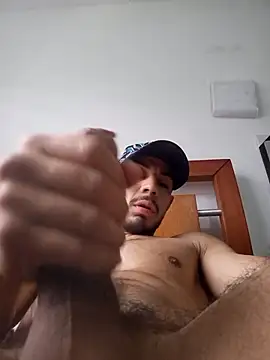 Taylor_DiamondBoy: απευθείας συνομιλία ΧΧΧ