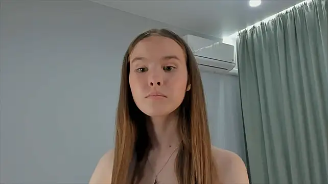 Chat XXX en directo de NerissaKhan