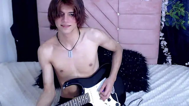oli_dusk Webcam-Show