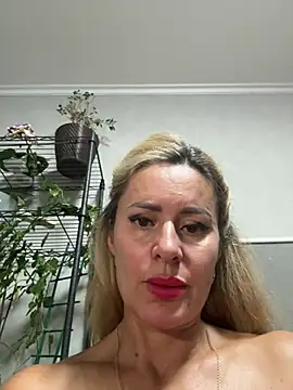 Tania201243's Webcam Show