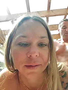 Couple_Canada Шоу с уебкамера
