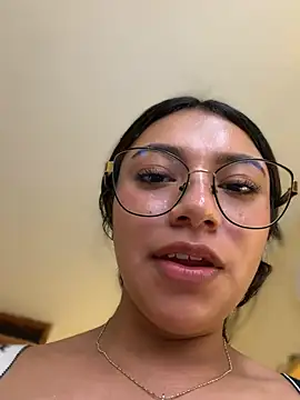 Chat XXX en directo de CocoaGigiMuse